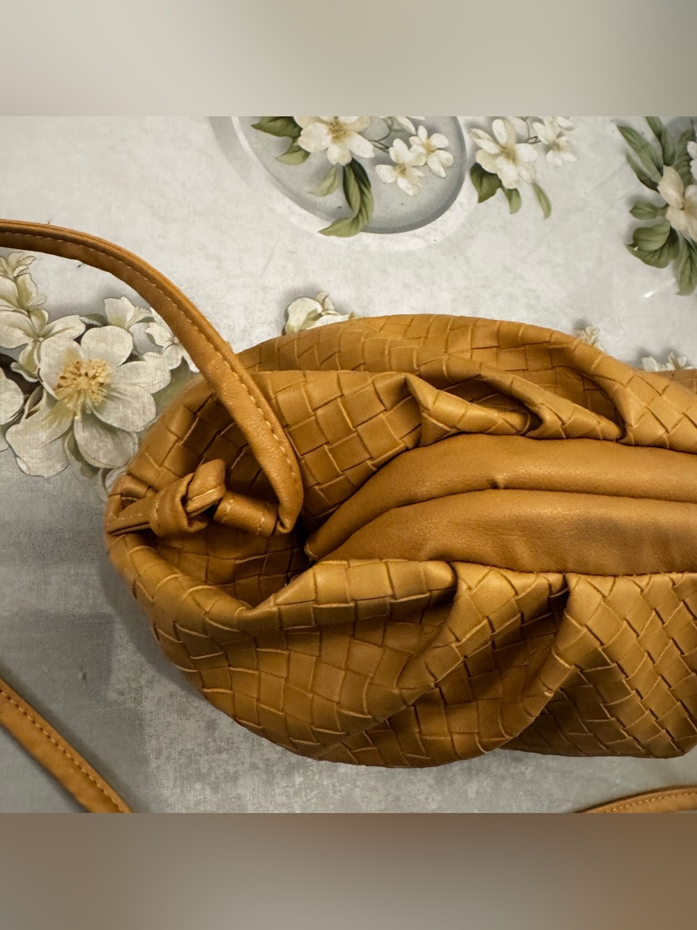 Woven Fashion Mustard Shoulder Bag - Picture 5 of 9